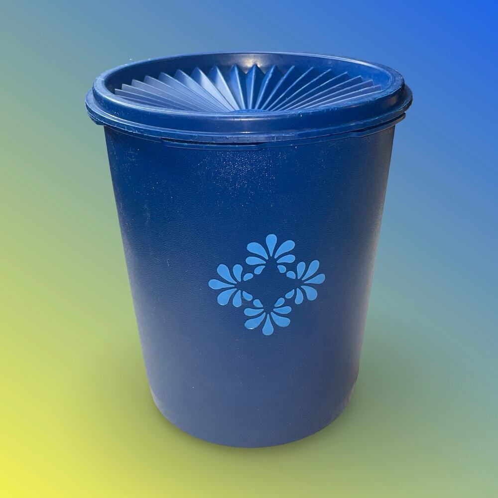 Vintage Tupperware Servalier Canister 809 Blue Sunburst Lid 810 Medallion